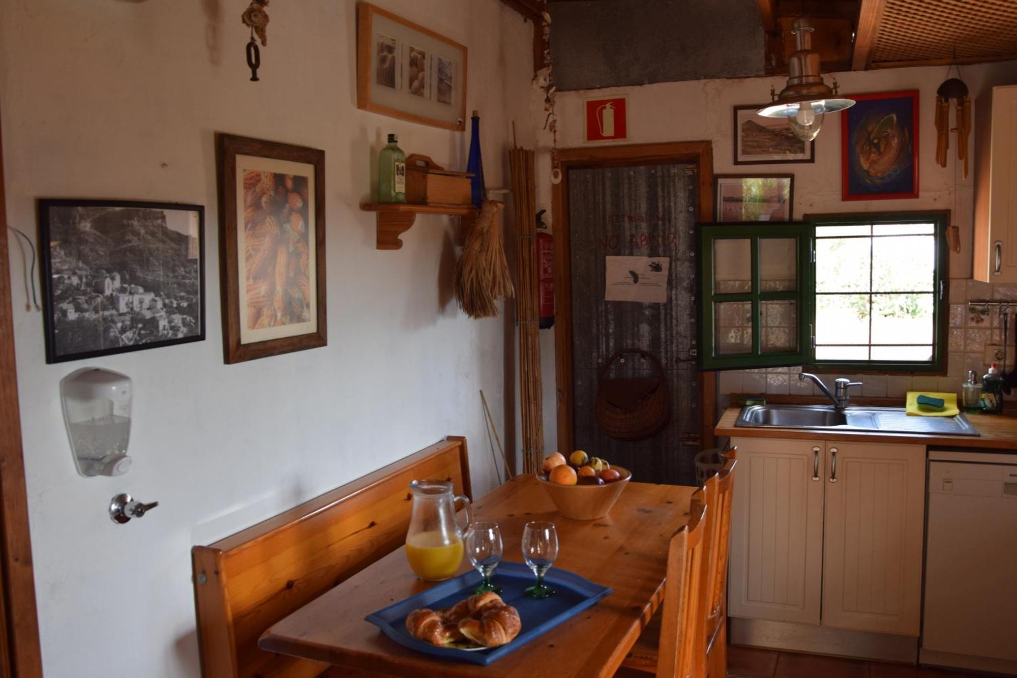 La Casa De Los Pinos Temisas Eksteriør bilde